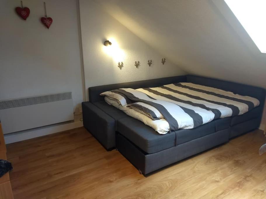 T2 Pour 4 Pers Style Chalet Pied Des Pistes Bolquere Exterior photo